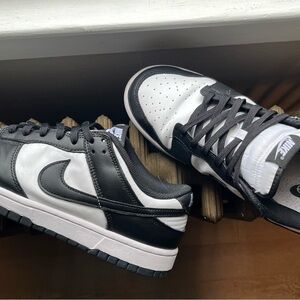 Nike DUNKS PANDA LOW Sneakers Size 12 MENS
